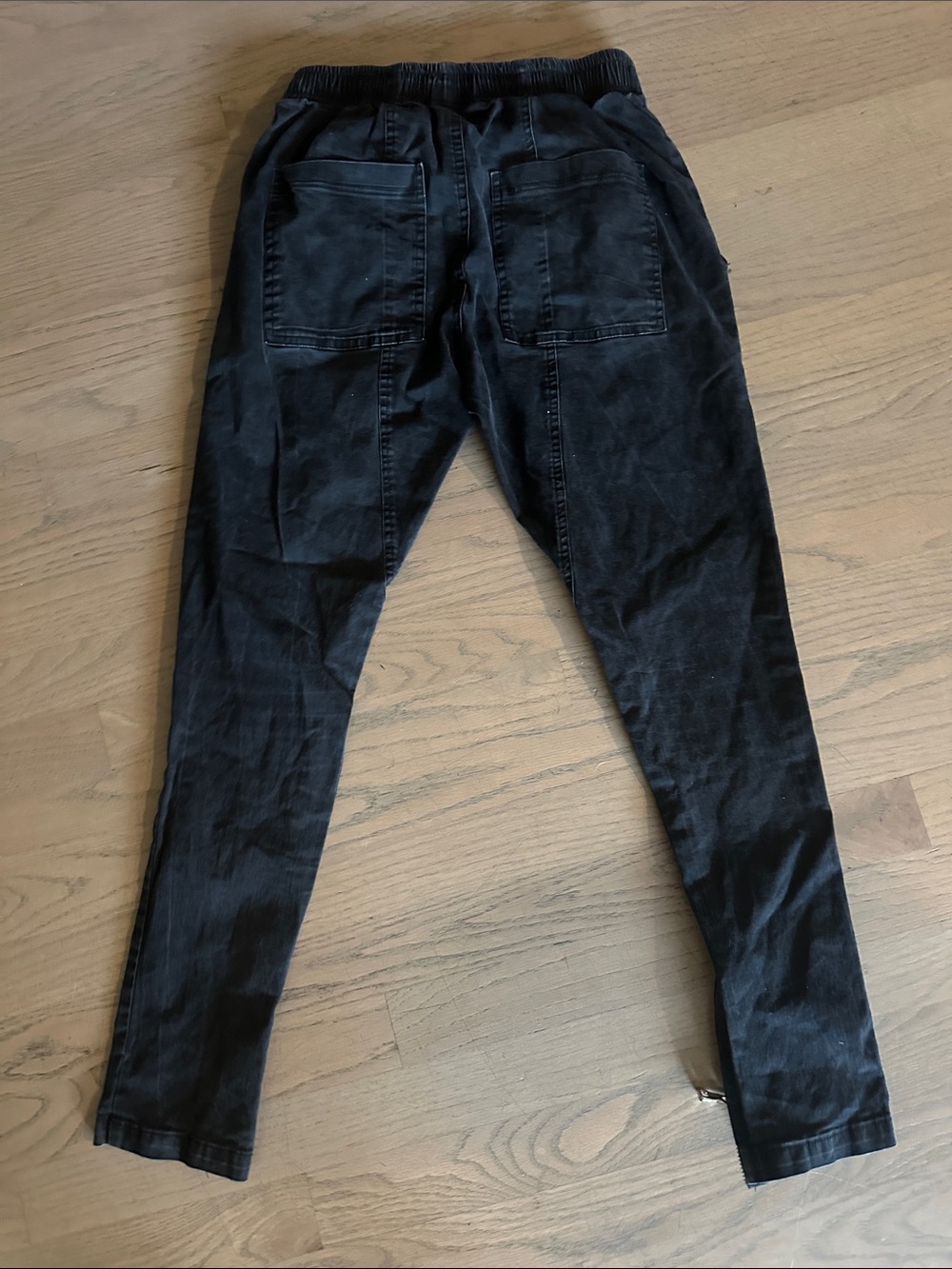 Fear of God Black Tapered Zip-Hem Joggers - Picture 3 of 4